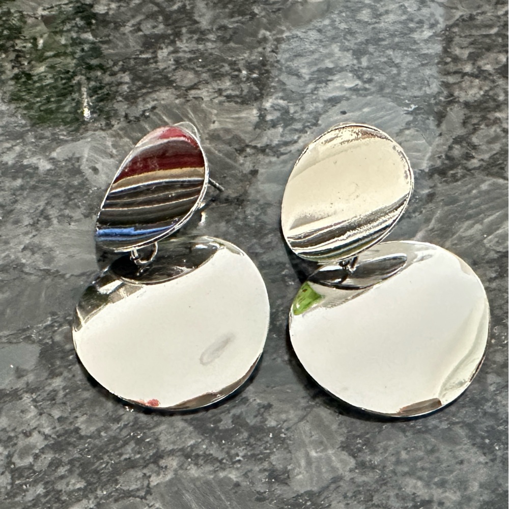 Silver tone earrings, round, party, classy